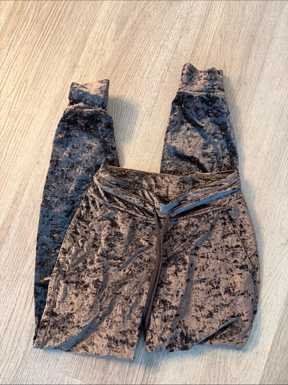 lululemon athletica Brown Crushed Velvet Joggers
